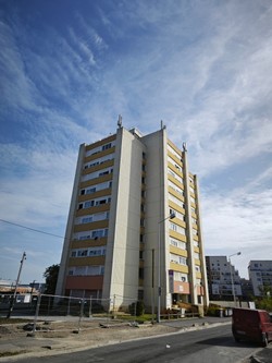 1788770990953_ypavos.jpg