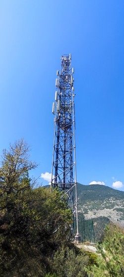 1786616033040_0kpyaj.jpg