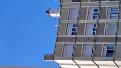 1790347668743_dpkb9x.jpg