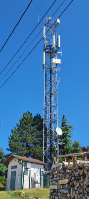 1728406774-988.jpg