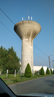 1556607115-720.jpg