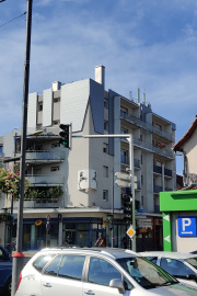 1628612064-824.jpg